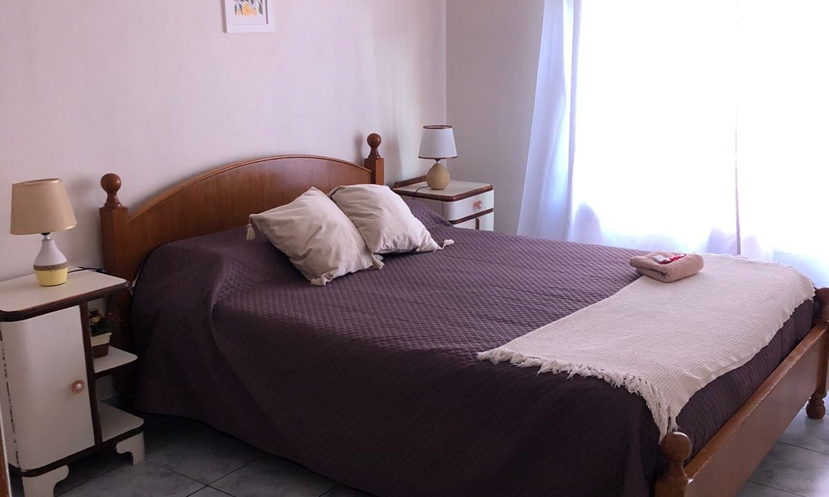 f2139e1d-4344-4ece-9b06-22360cd68075