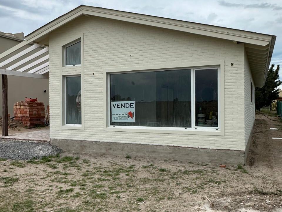 5df46e03-ca46-47bd-939d-b41d8ebfd4ab