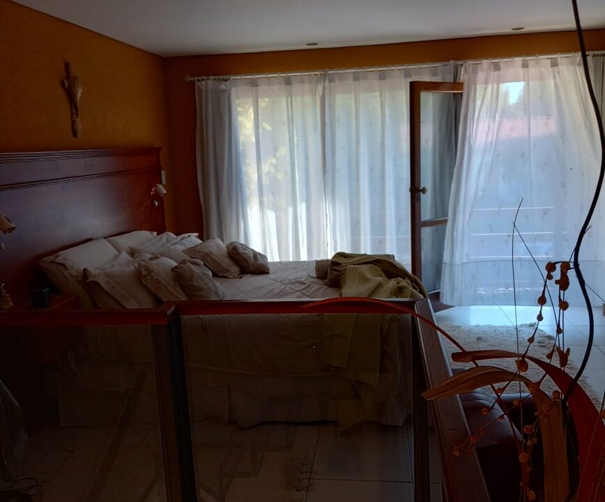 2dcc9f3b-2590-4b14-8756-e801caf5f346