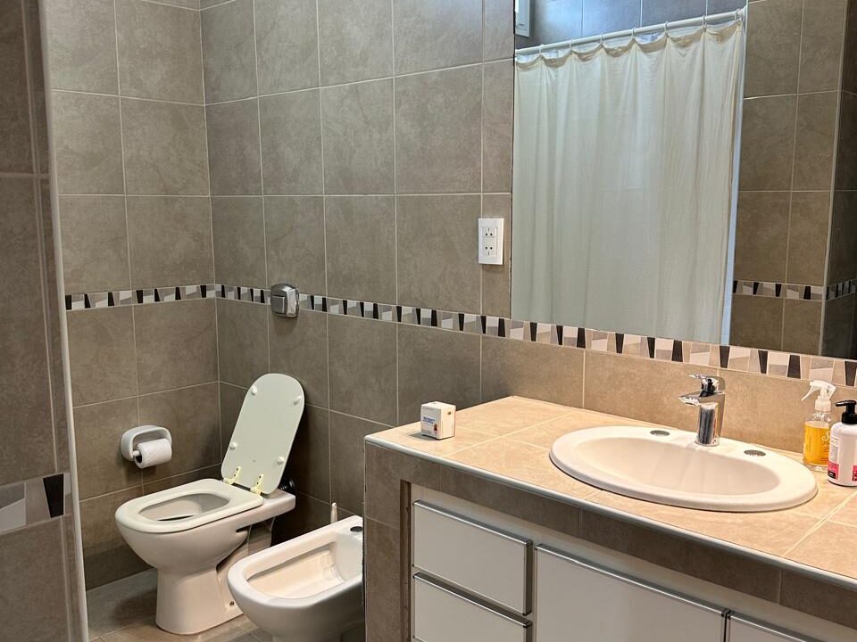 c836c74a-5d4b-48d0-a9bf-533f97223f11