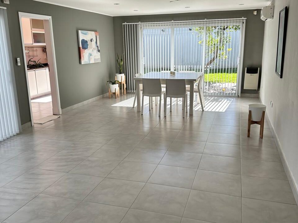 c913b1c5-7d96-47ba-bb69-9565322a3f88