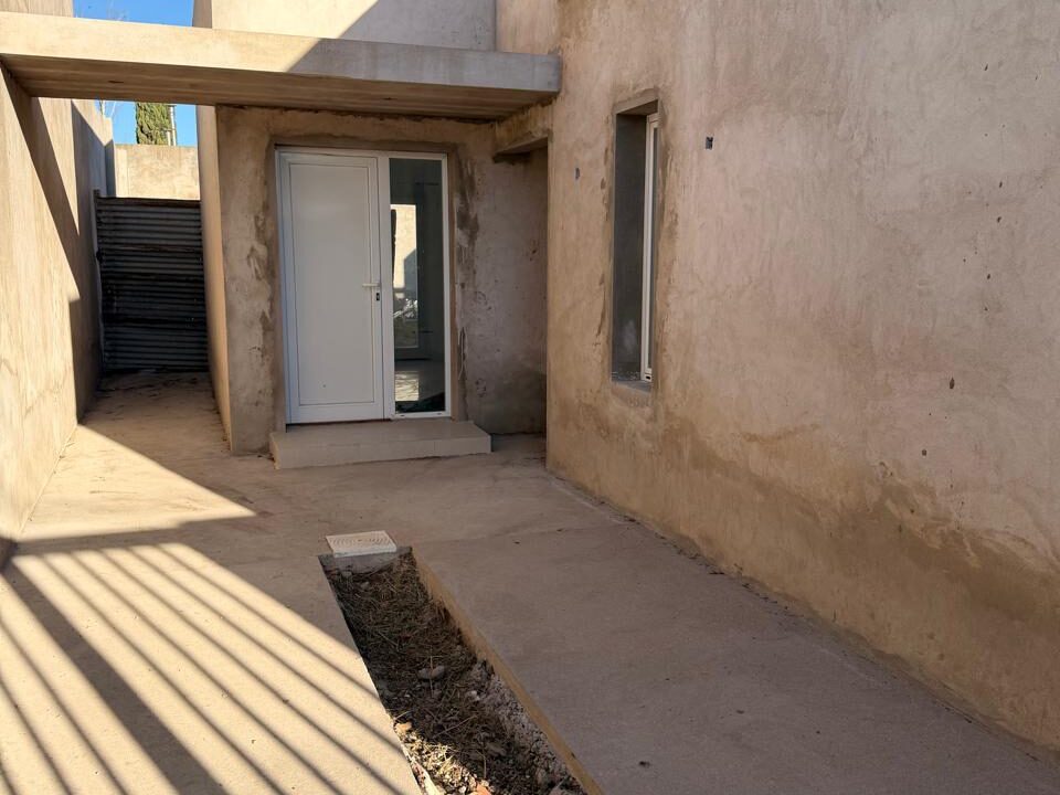 651d7d83-ae79-4e7e-8f74-d028548f7475